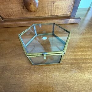 Vintage Hexagonal Glass and brass Trinket Box curio jewelry 4” hinged display